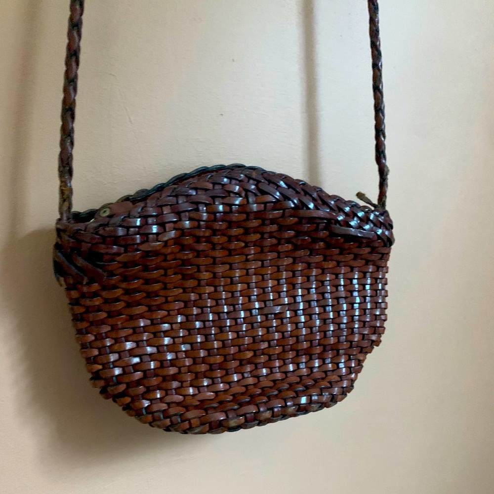Genuine Leather Bonavi Cross Body Purse